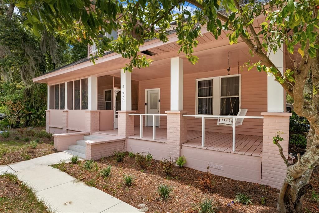 For Sale: $225,000 (3 beds, 2 baths, 1420 Square Feet)