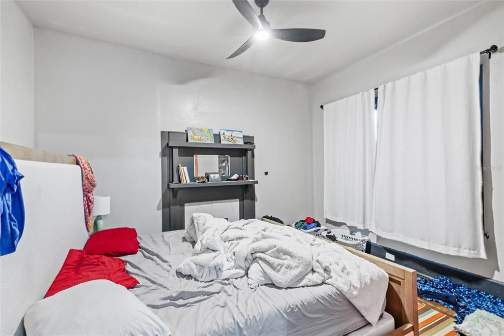 For Sale: $225,000 (3 beds, 2 baths, 1420 Square Feet)