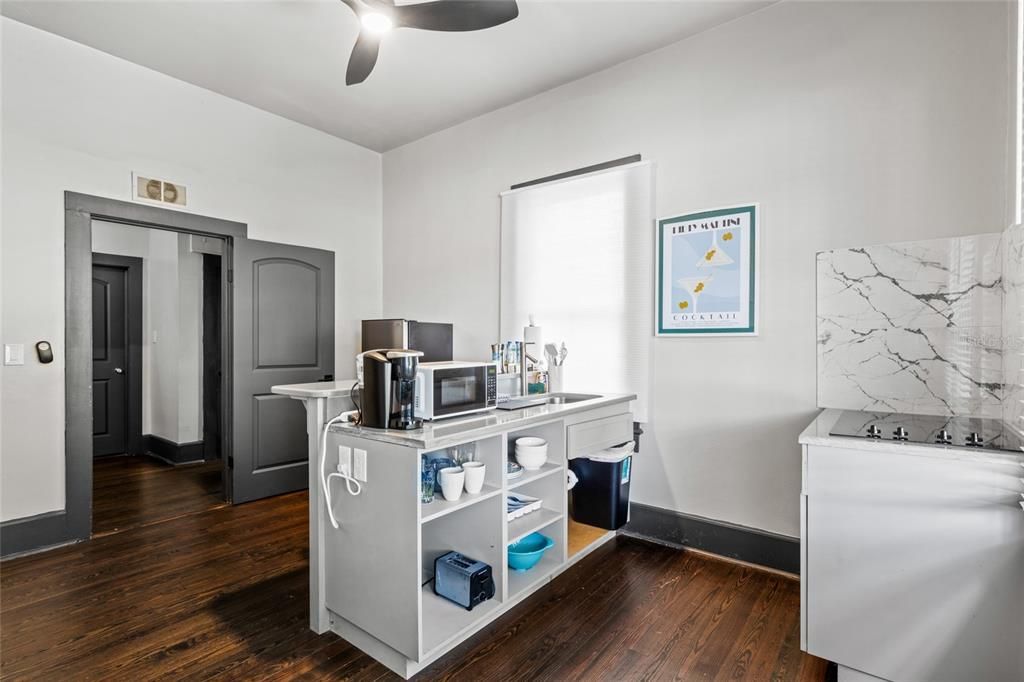 For Sale: $225,000 (3 beds, 2 baths, 1420 Square Feet)