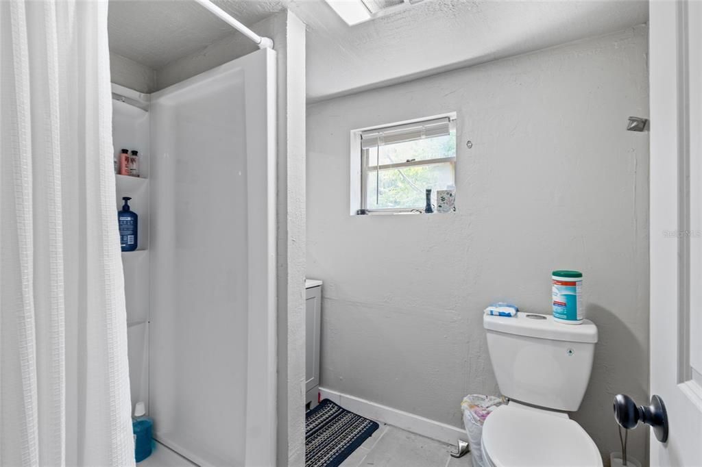 For Sale: $225,000 (3 beds, 2 baths, 1420 Square Feet)