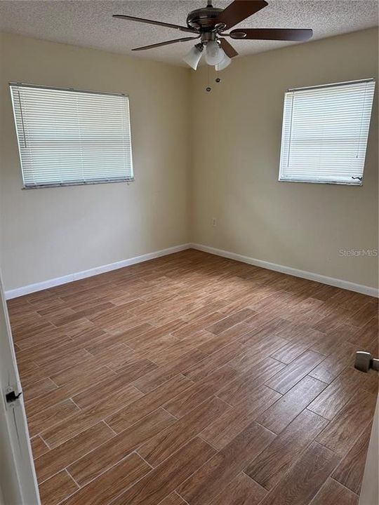 Active With Contract: $2,695 (3 beds, 2 baths, 1573 Square Feet)