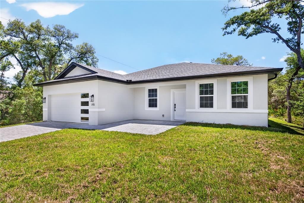 Active With Contract: $346,000 (4 beds, 3 baths, 1827 Square Feet)