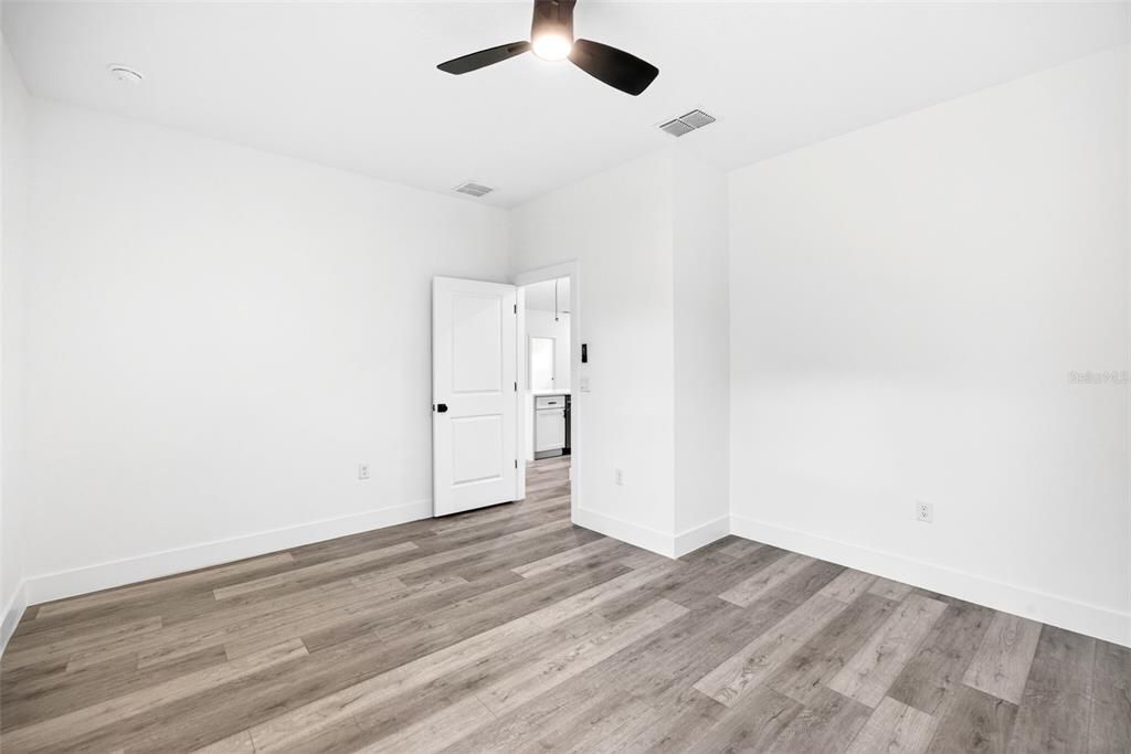Active With Contract: $346,000 (4 beds, 3 baths, 1827 Square Feet)