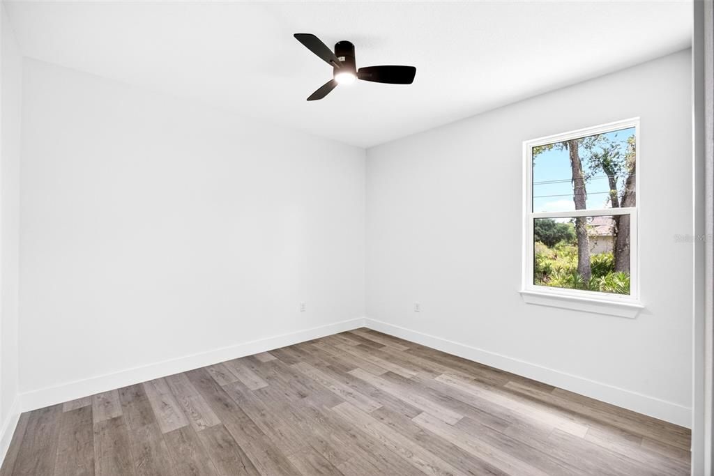Active With Contract: $346,000 (4 beds, 3 baths, 1827 Square Feet)