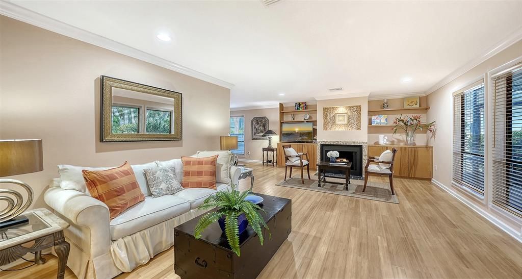 For Sale: $1,160,000 (3 beds, 2 baths, 2272 Square Feet)