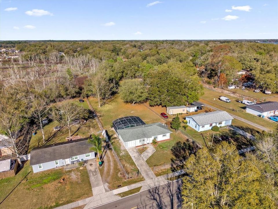 Active With Contract: $339,999 (3 beds, 2 baths, 1000 Square Feet)