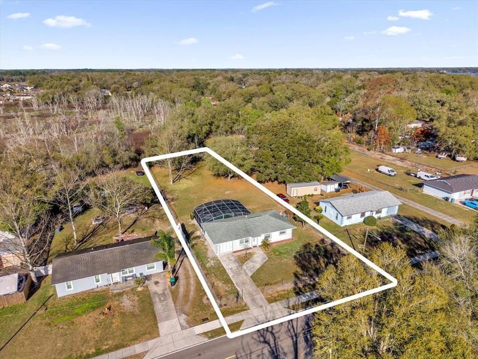 Active With Contract: $339,999 (3 beds, 2 baths, 1000 Square Feet)