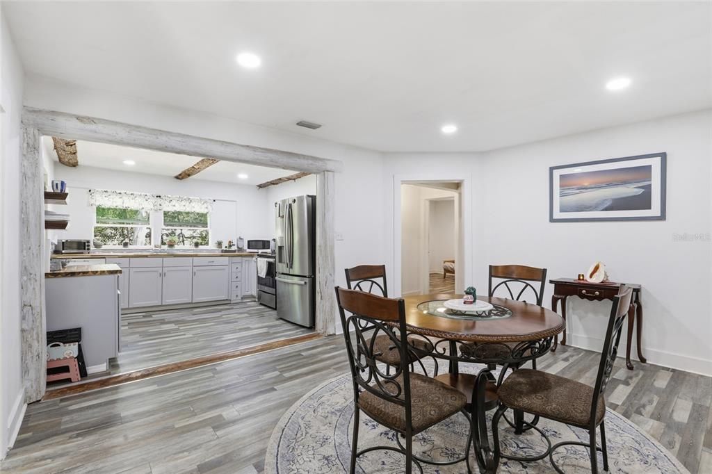 En Venta: $262,000 (3 camas, 1 baños, 1496 Pies cuadrados)