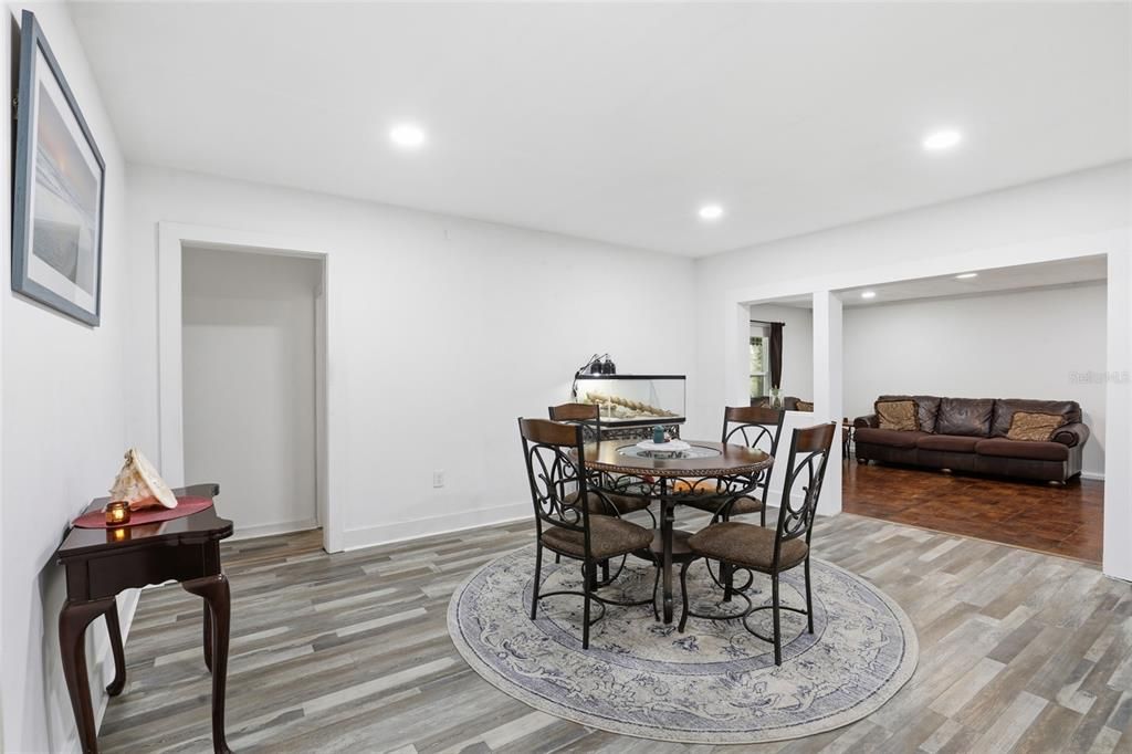 En Venta: $262,000 (3 camas, 1 baños, 1496 Pies cuadrados)