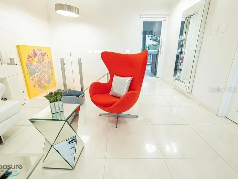 На продажу: $995,000 (4 спален, 2 ванн, 1200 Квадратных фут)