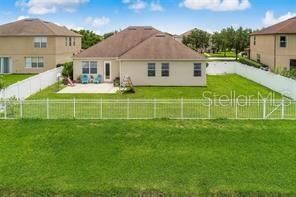 Active With Contract: $2,100 (3 beds, 2 baths, 2195 Square Feet)
