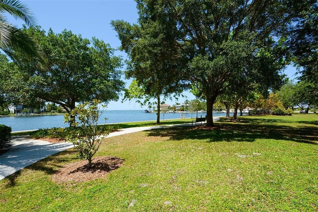 For Sale: $629,000 (3 beds, 0 baths, 1605 Square Feet)
