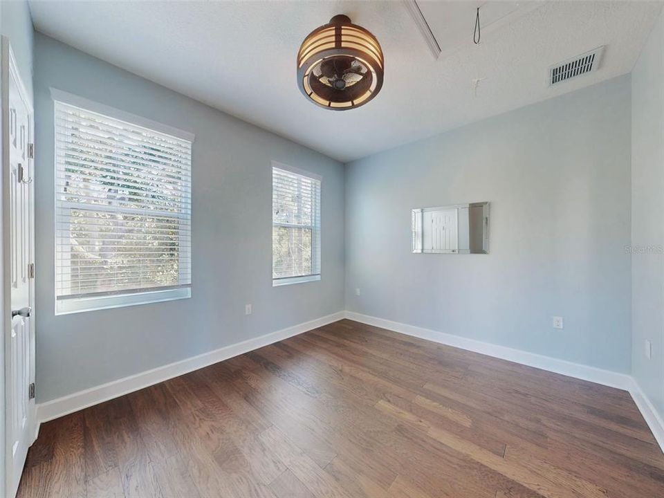 En Venta: $749,000 (2 camas, 1 baños, 1296 Pies cuadrados)