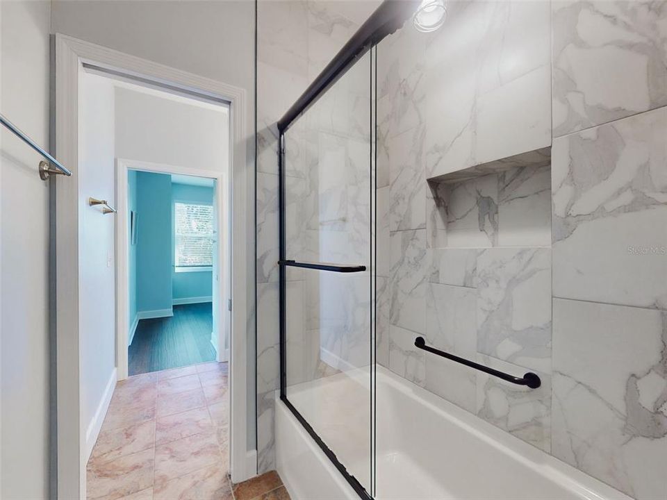 En Venta: $749,000 (2 camas, 1 baños, 1296 Pies cuadrados)