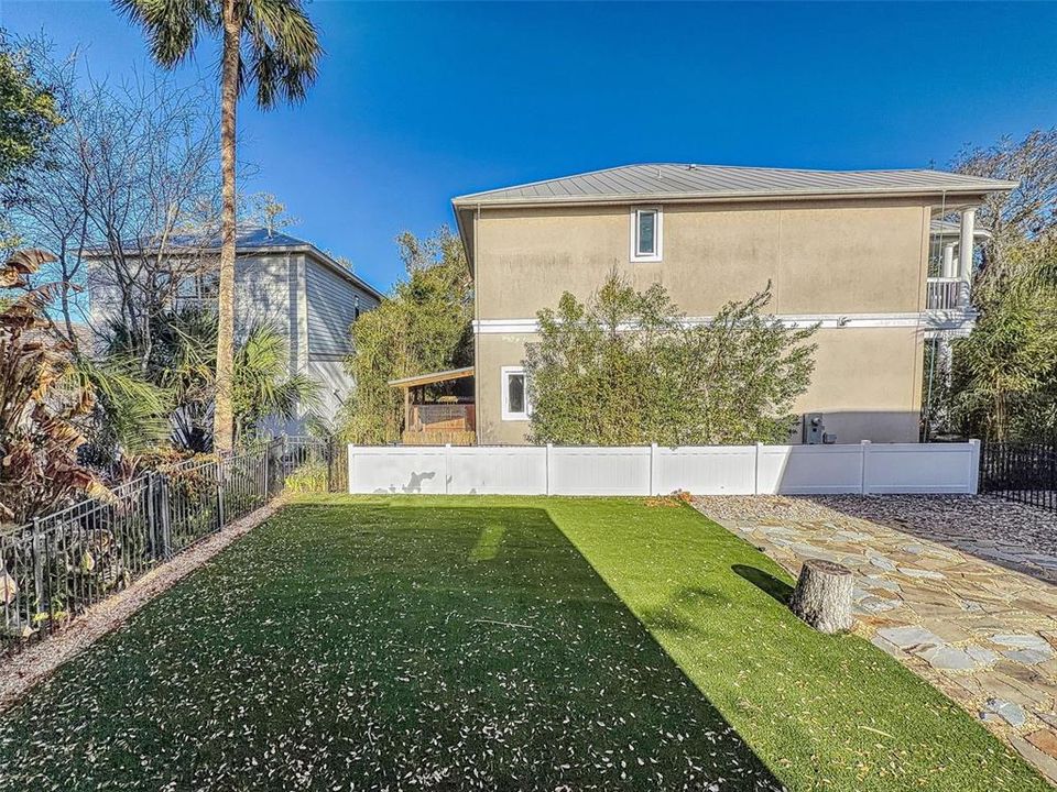 En Venta: $749,000 (2 camas, 1 baños, 1296 Pies cuadrados)
