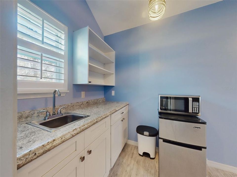 En Venta: $749,000 (2 camas, 1 baños, 1296 Pies cuadrados)