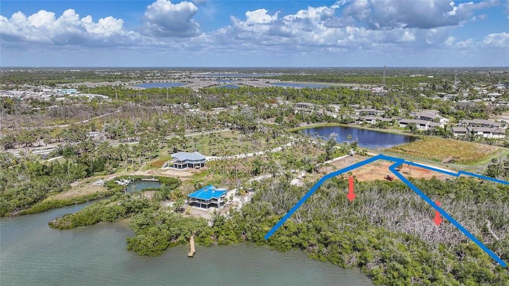 En Venta: $750,000 (4.49 acres)