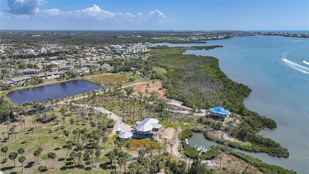 En Venta: $750,000 (4.49 acres)