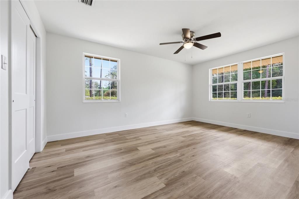 En Venta: $399,000 (3 camas, 2 baños, 1779 Pies cuadrados)