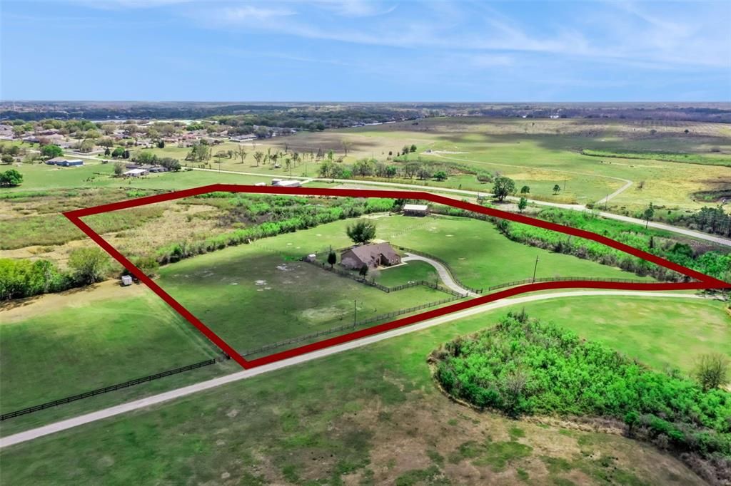 На продажу: $795,000 (4 спален, 2 ванн, 2483 Квадратных фут)