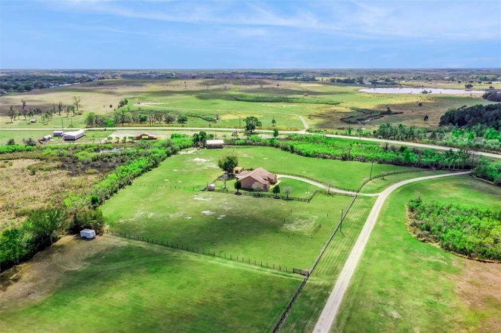 На продажу: $795,000 (4 спален, 2 ванн, 2483 Квадратных фут)
