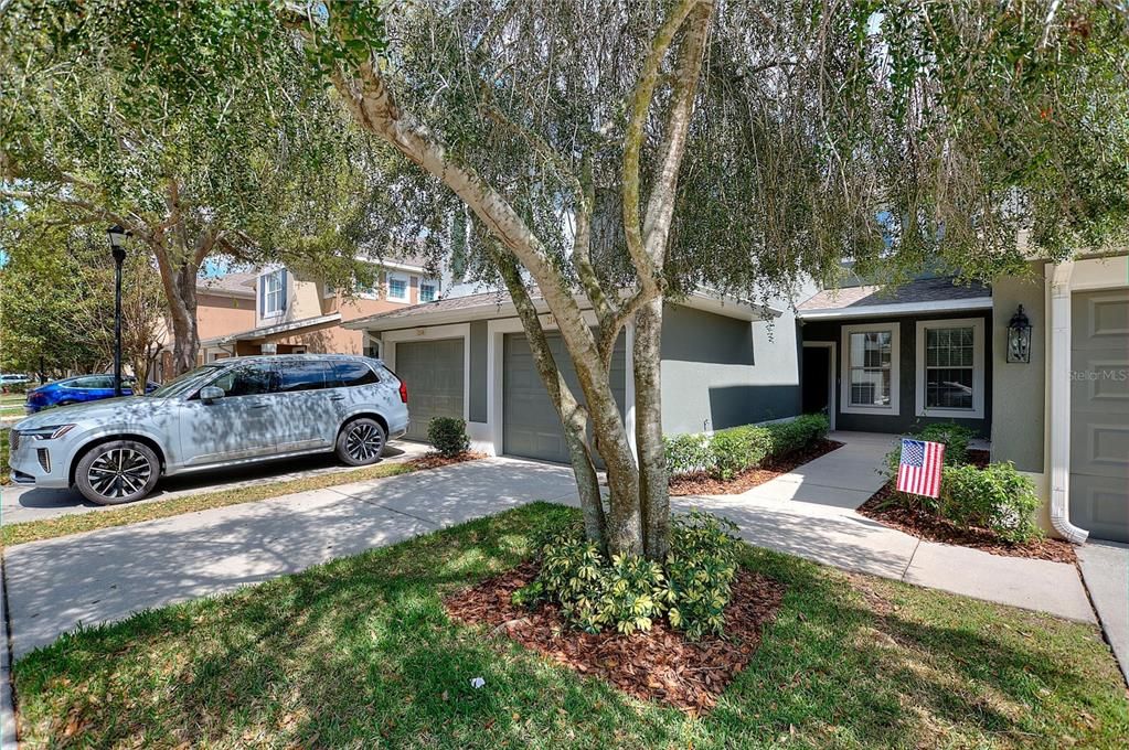 Под контрактом: $245,000 (2 спален, 2 ванн, 1414 Квадратных фут)