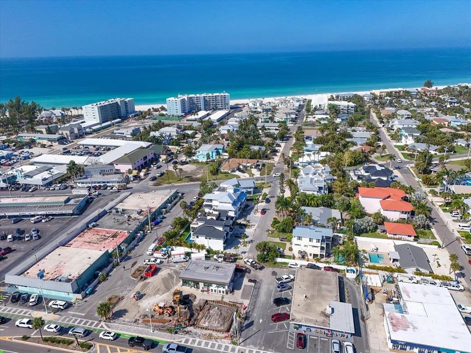 For Sale: $4,375,000 (4 beds, 4 baths, 3356 Square Feet)