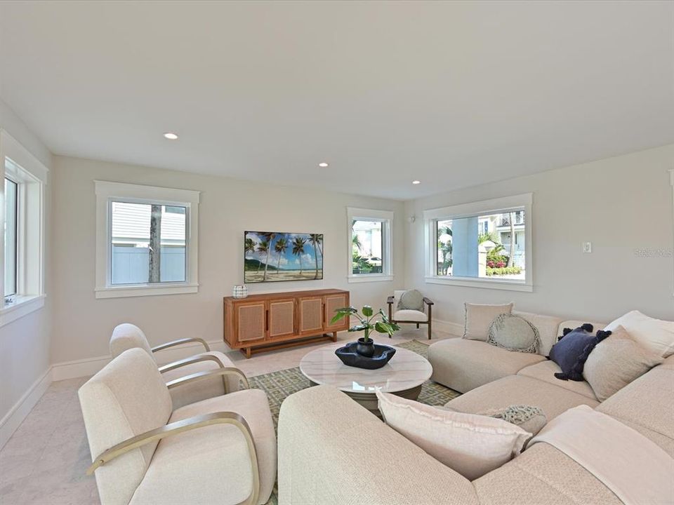 For Sale: $4,375,000 (4 beds, 4 baths, 3356 Square Feet)