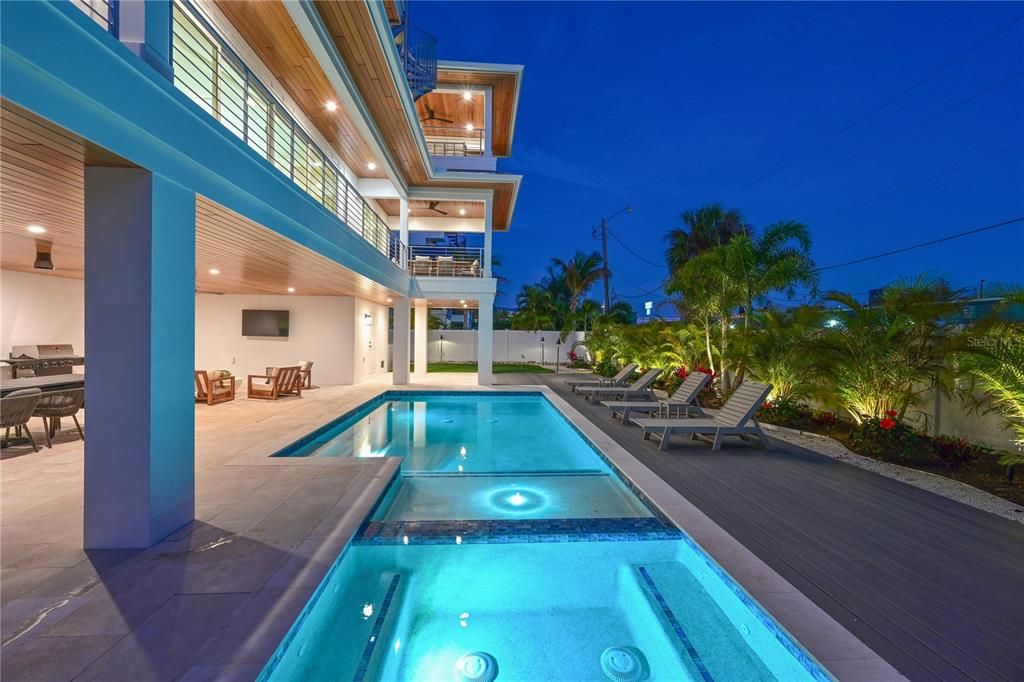 For Sale: $4,375,000 (4 beds, 4 baths, 3356 Square Feet)