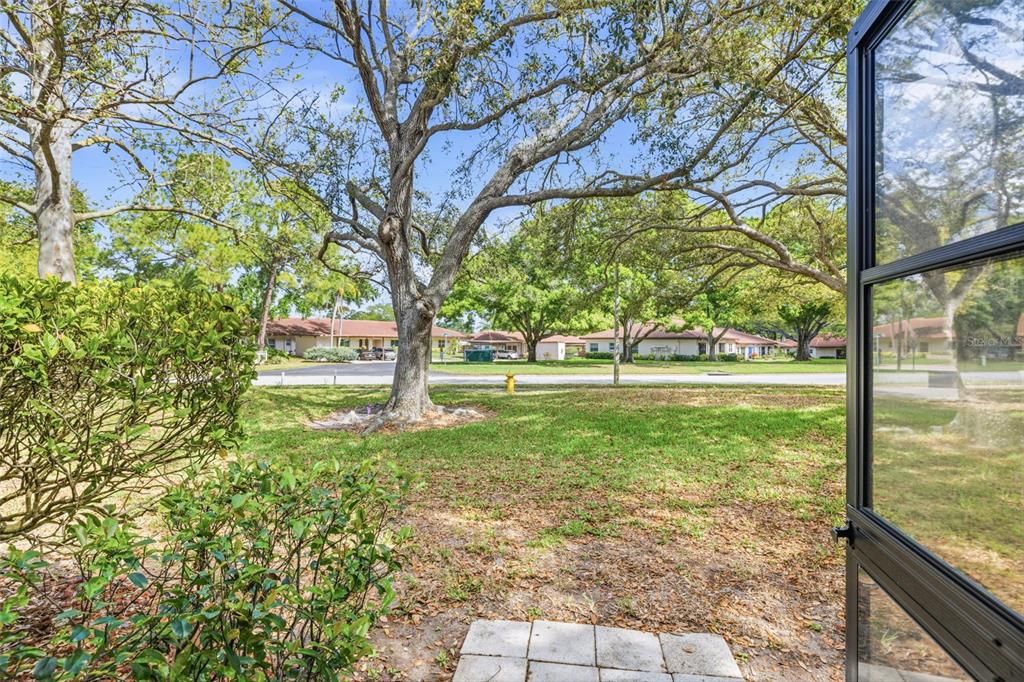 Active With Contract: $190,000 (2 beds, 2 baths, 730 Square Feet)