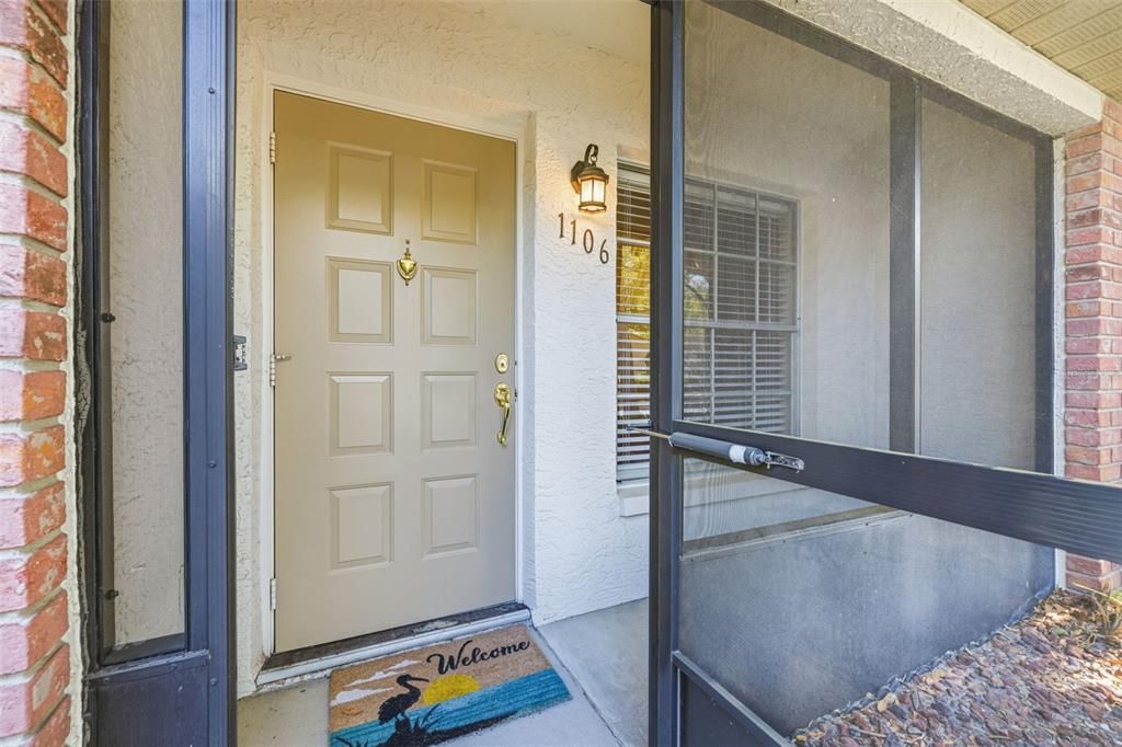 Active With Contract: $190,000 (2 beds, 2 baths, 730 Square Feet)