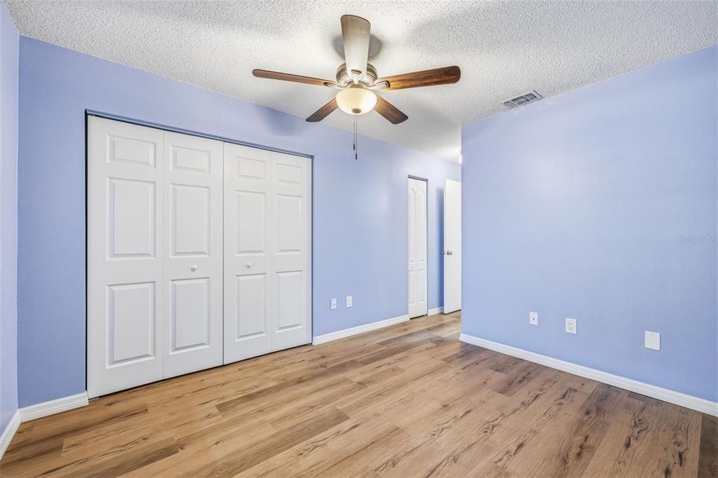 Active With Contract: $190,000 (2 beds, 2 baths, 730 Square Feet)