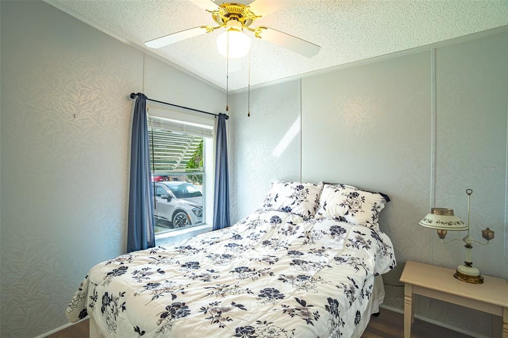 На продажу: $134,990 (2 спален, 2 ванн, 1128 Квадратных фут)