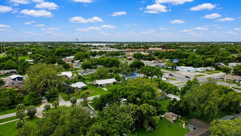 Active With Contract: $257,000 (3 beds, 3 baths, 1270 Square Feet)