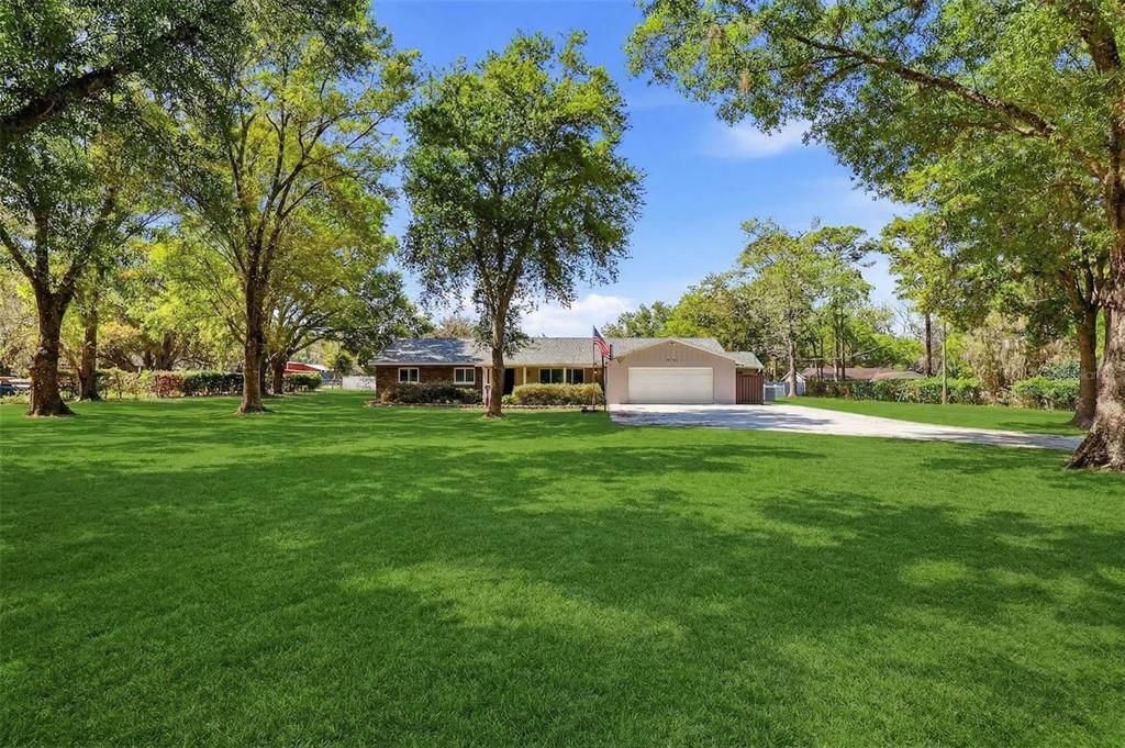 En Venta: $1,070,000 (5 camas, 4 baños, 3237 Pies cuadrados)