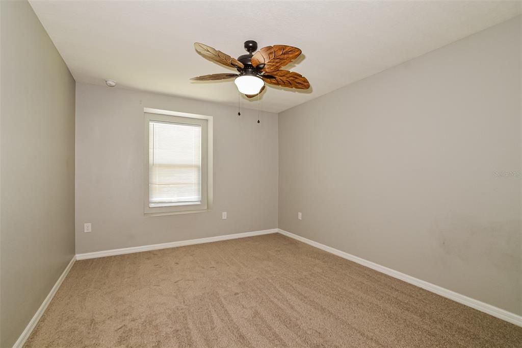 Active With Contract: $370,000 (5 beds, 3 baths, 3071 Square Feet)