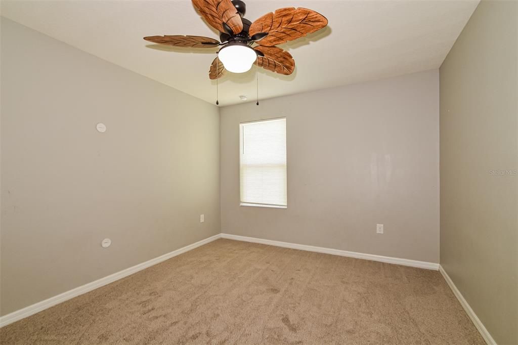 Active With Contract: $370,000 (5 beds, 3 baths, 3071 Square Feet)