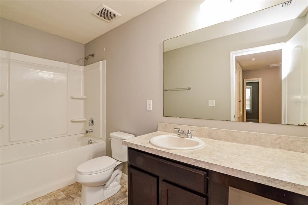Active With Contract: $370,000 (5 beds, 3 baths, 3071 Square Feet)