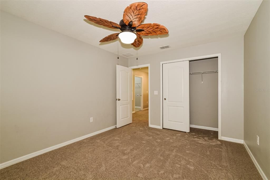 Active With Contract: $370,000 (5 beds, 3 baths, 3071 Square Feet)