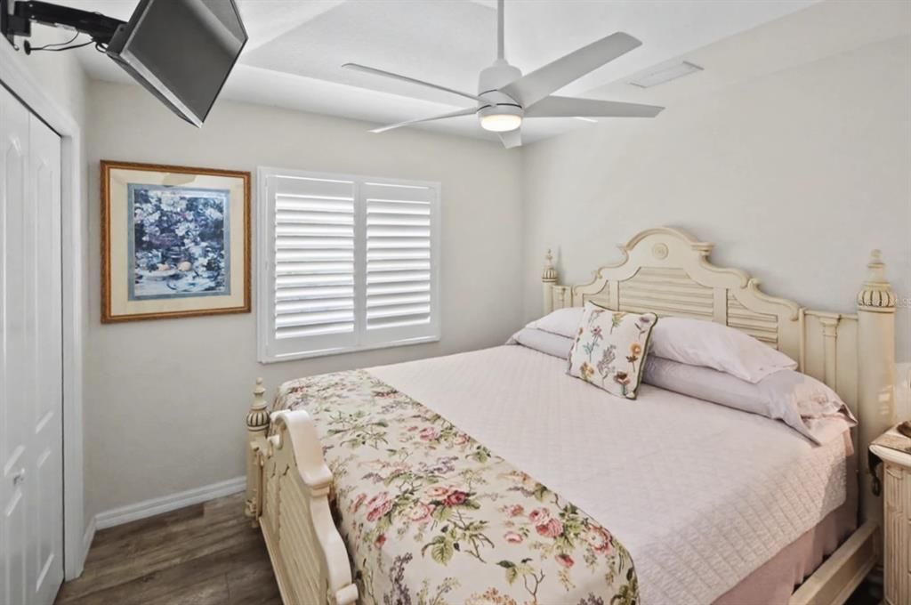 Active With Contract: $440,000 (3 beds, 2 baths, 1744 Square Feet)