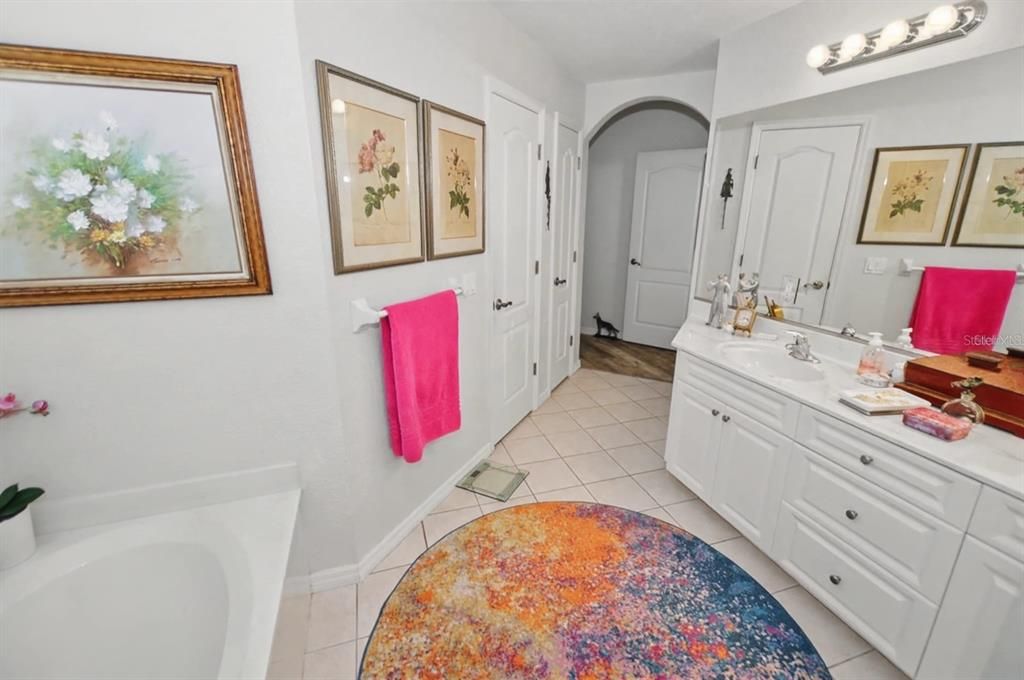 Active With Contract: $440,000 (3 beds, 2 baths, 1744 Square Feet)