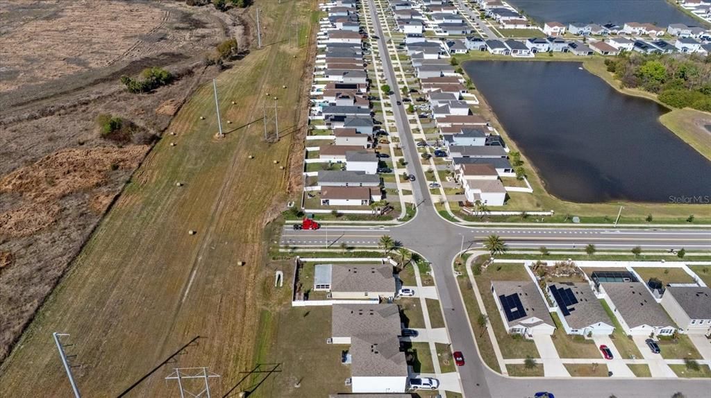 En Venta: $299,999 (3 camas, 2 baños, 1485 Pies cuadrados)