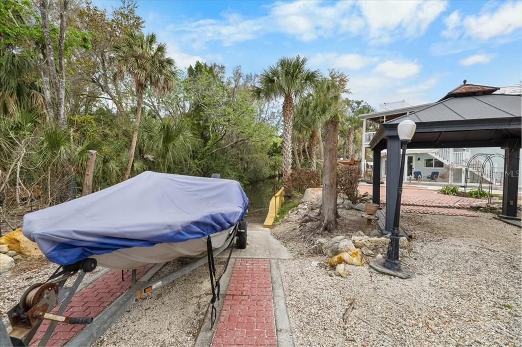 En Venta: $695,000 (3 camas, 3 baños, 1775 Pies cuadrados)