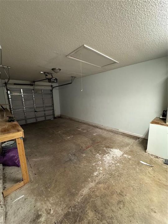 For Rent: $1,450 (3 beds, 2 baths, 1252 Square Feet)