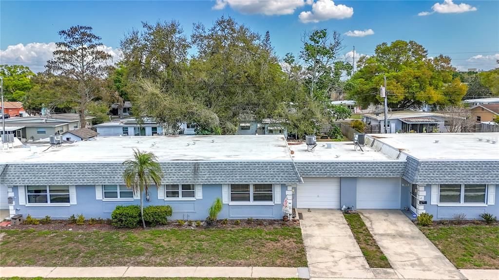 Activo con contrato: $239,900 (2 camas, 2 baños, 1124 Pies cuadrados)