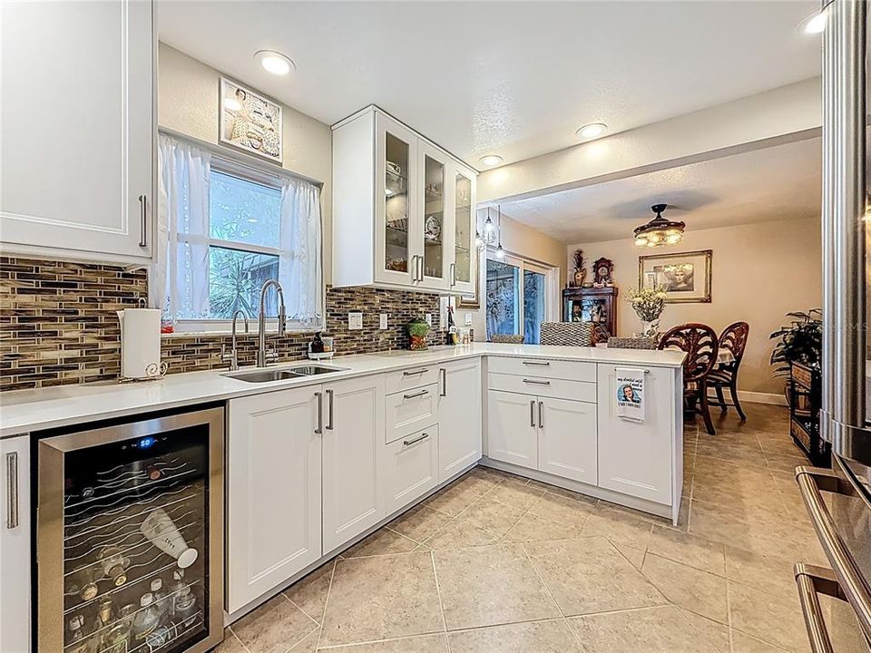 Activo con contrato: $239,900 (2 camas, 2 baños, 1124 Pies cuadrados)