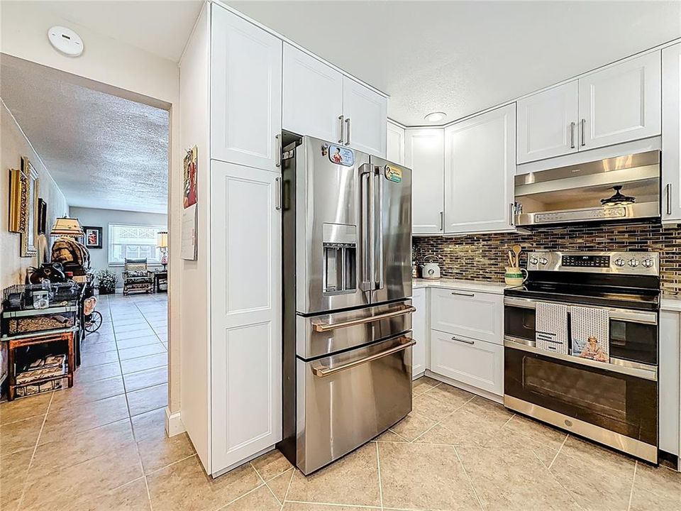 Activo con contrato: $239,900 (2 camas, 2 baños, 1124 Pies cuadrados)
