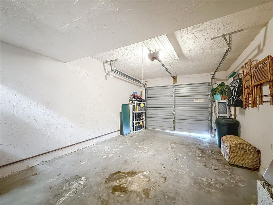 Activo con contrato: $239,900 (2 camas, 2 baños, 1124 Pies cuadrados)