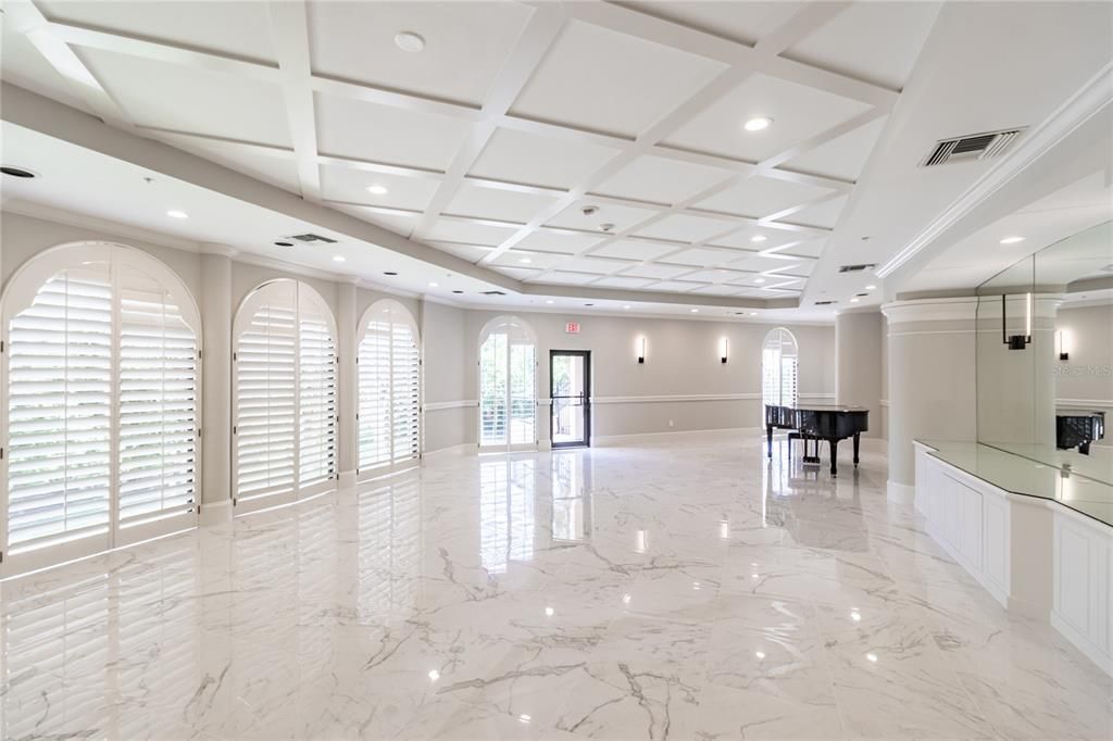 Active With Contract: $6,750,000 (3 beds, 3 baths, 3380 Square Feet)