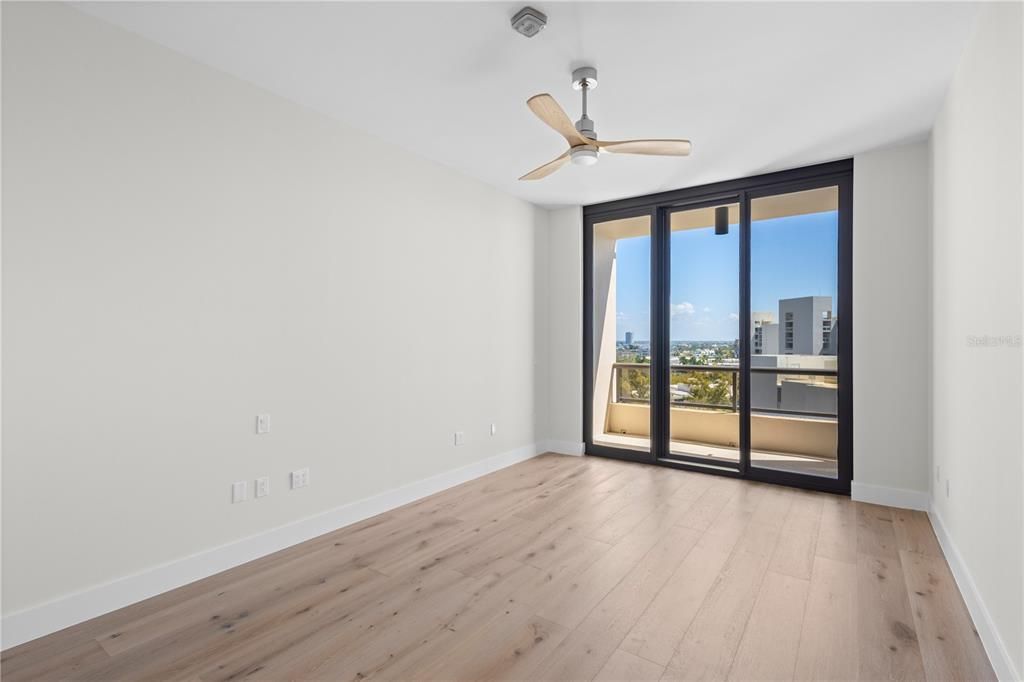 Active With Contract: $6,750,000 (3 beds, 3 baths, 3380 Square Feet)